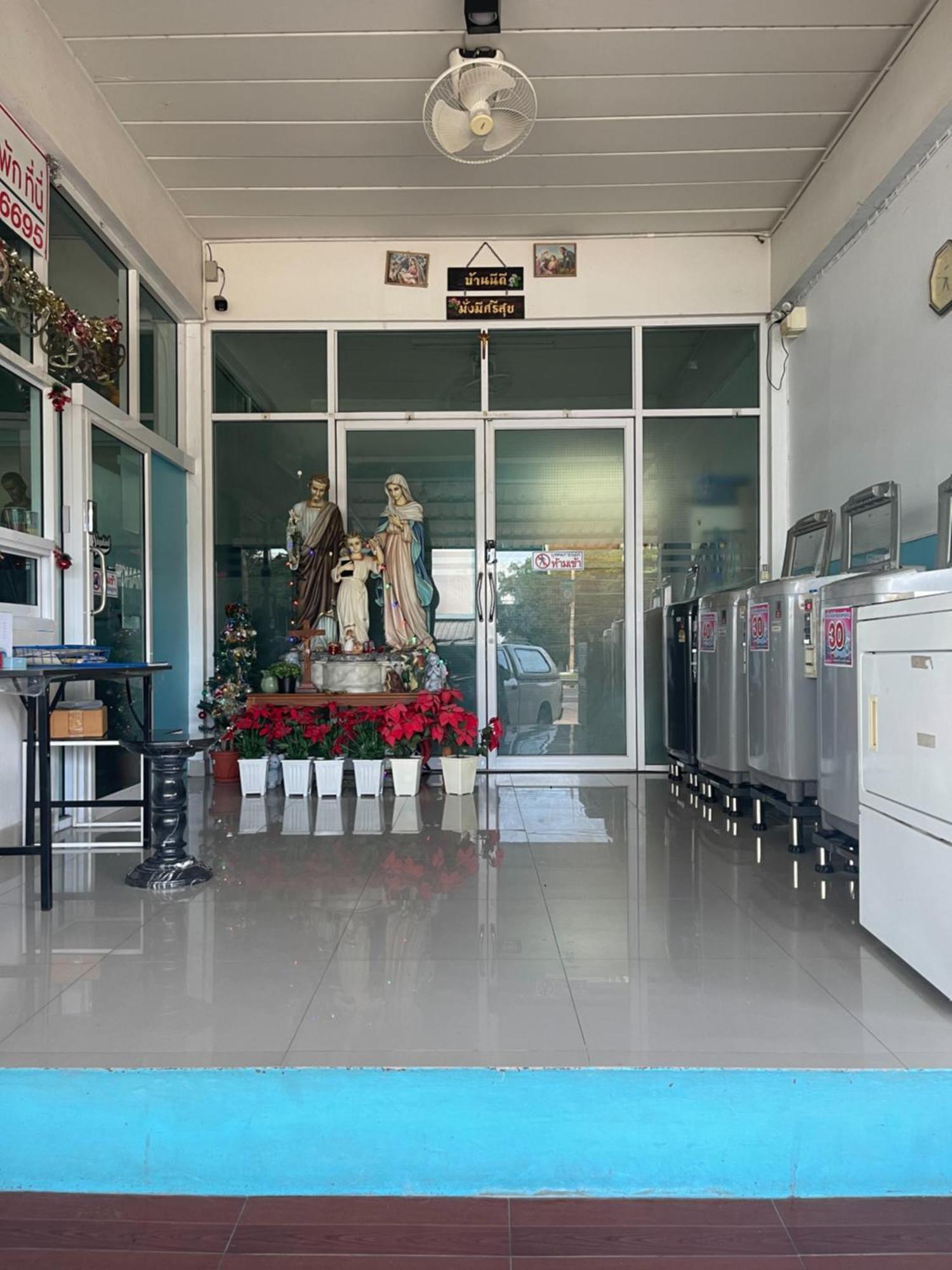 ควีนเพลส สระบุรี Queenplace Saraburi Bagian luar foto